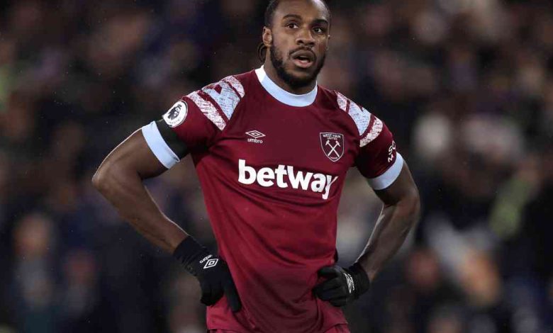 Now that Anthony Gordon has been let go at Everton, Martin Keown has instructed Sean Dyche to replace him with West Ham United attacker Michail Antonio-compressed