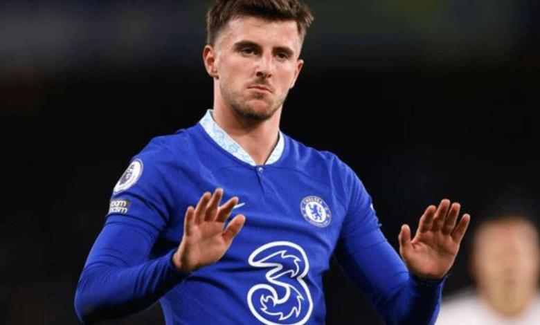 Despite interest from Liverpool ahead of the summer transfer window, football website 90Min claims that Mason Mount would want to remain at Chelsea and sign a new deal-compressed