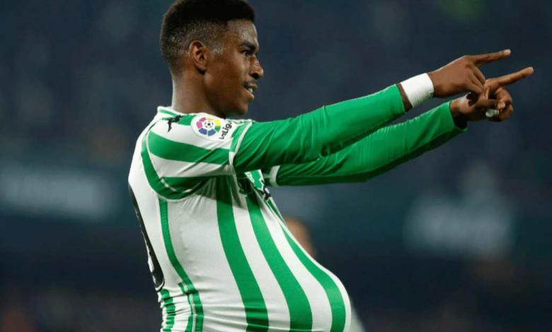 Junior Firpo said to talkSPORT that he has heard positive things about new Leeds United boss Javi Gracia-compressed