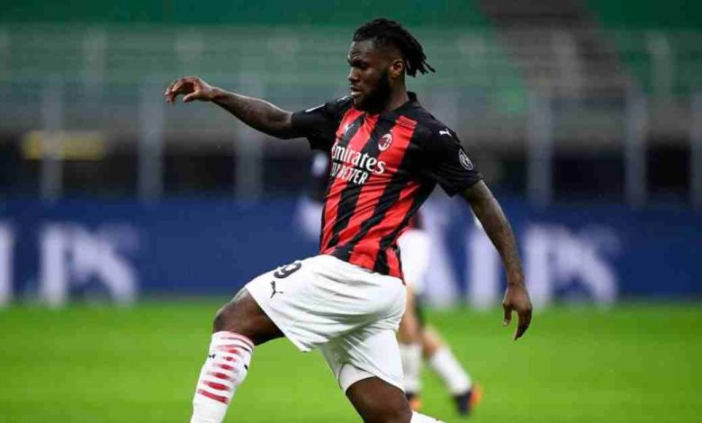 Tottenham Hotspur would have to make a substantial offer for Barcelona to transfer Franck Kessie this summer compressed