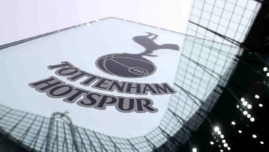 Tottenham Hotspur is in contact with the agent of a defensive midfielder